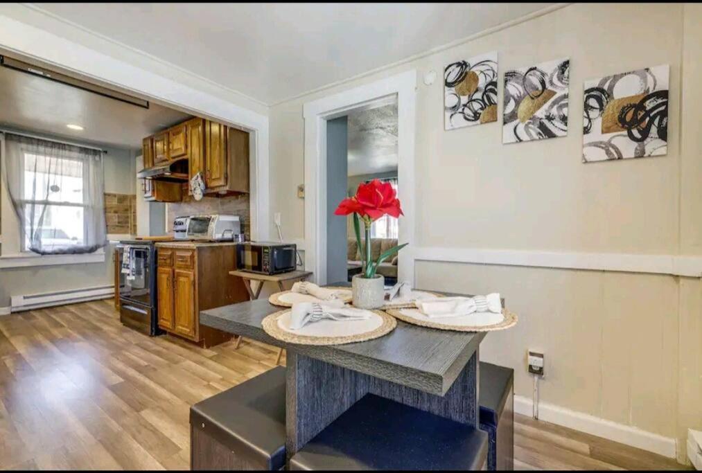 Comfortable Home Away From Home East Hartford Εξωτερικό φωτογραφία