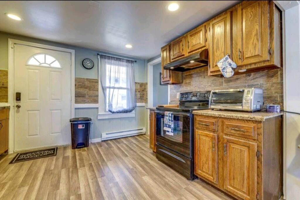 Comfortable Home Away From Home East Hartford Εξωτερικό φωτογραφία